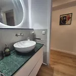 Puerta A Patios 公寓