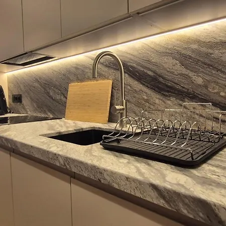 Puerta A Patios Daire