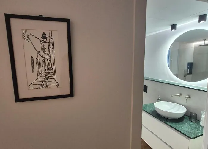 Puerta A Patios 아파트